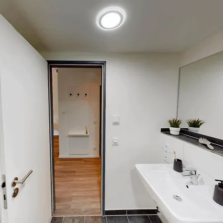 Apartment 4-zimmer-wohnung Im Düsseldorf